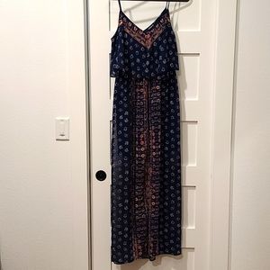 Express Ruffle Top Maxi • Size M • Navy and Coral